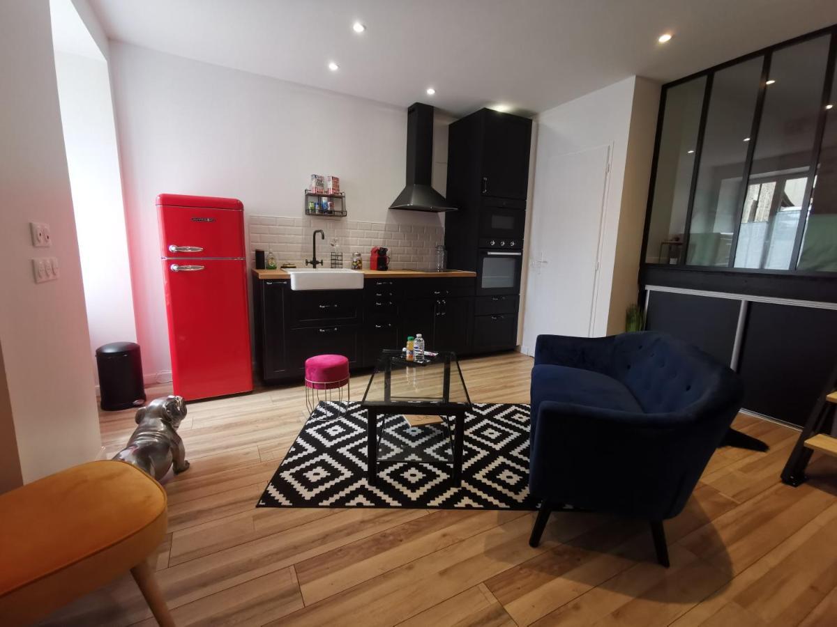 Atypique Immeuble De 1820 Apartment Fumel