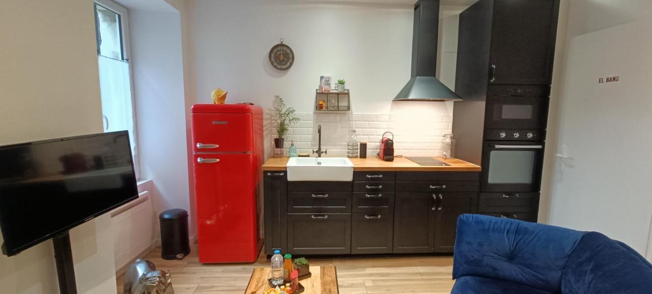 Atypique Immeuble De 1820 Apartment *